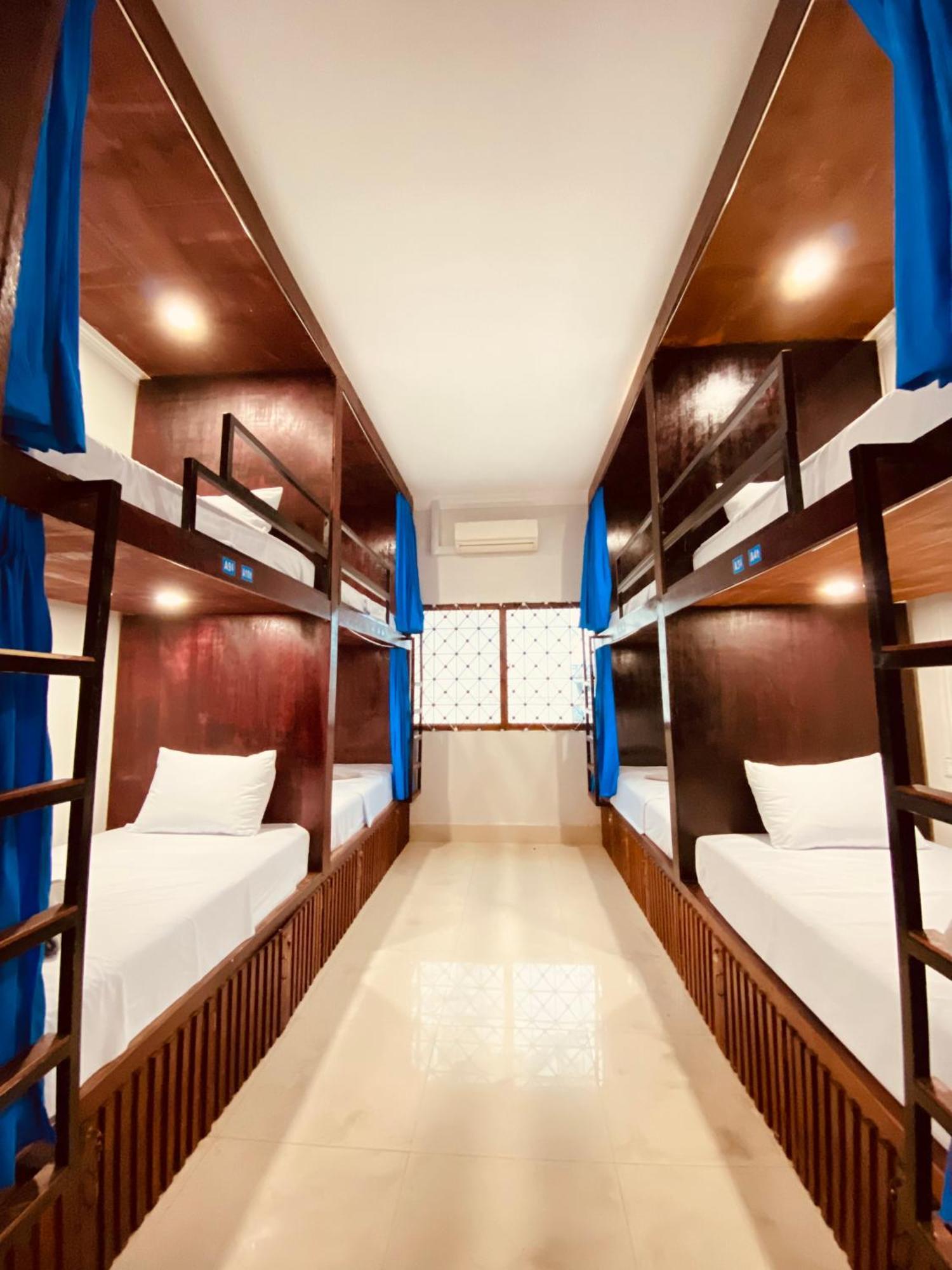 The Blue Guest House Battambang Exterior foto