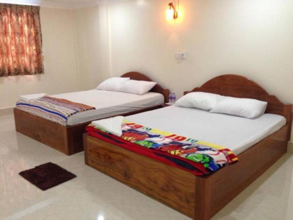 The Blue Guest House Battambang Exterior foto